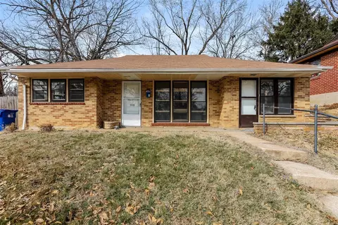 7347 Midland View St, Saint Louis, MO 63130