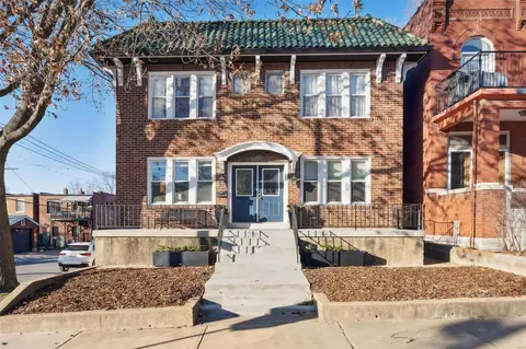 3893 Humphrey St, Saint Louis, MO 63116