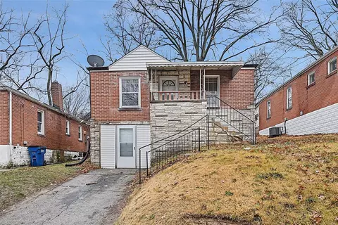 7138 Garesche Ave, Saint Louis, MO 63136