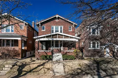 4561 Shenandoah Ave, Saint Louis, MO 63110