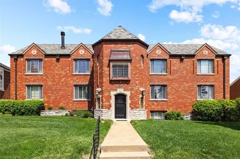8009 Delmar Blvd #4, Saint Louis, MO 63130