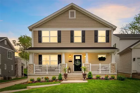 722 E Argonne Dr, Saint Louis, MO 63122