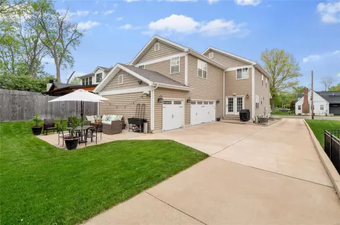 Exterior - 722 E Argonne Dr, Saint Louis, MO 63122 photo 2 of 15