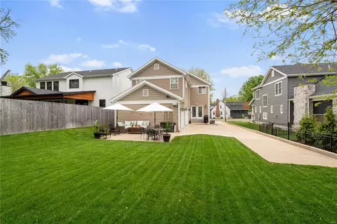 Exterior - 722 E Argonne Dr, Saint Louis, MO 63122 photo 5 of 15