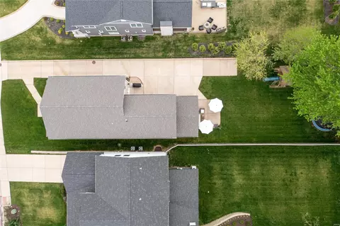 Exterior - 722 E Argonne Dr, Saint Louis, MO 63122 photo 14 of 15