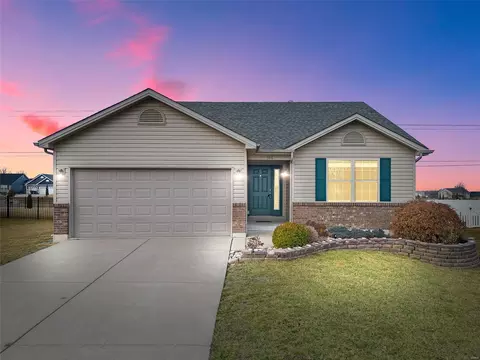 106 Marble Crossing Dr, Wentzville, MO 63385