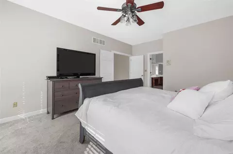 Bedroom - 414 Bluff Meadow Ct, Ellisville, MO 63021 photo 6 of 12