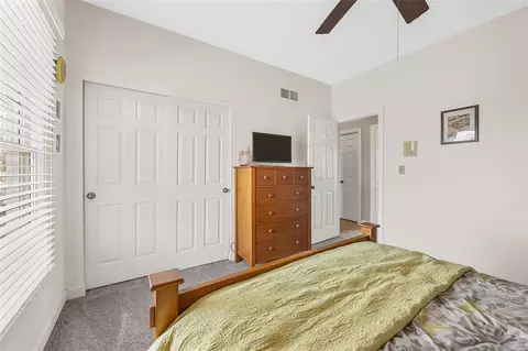Bedroom - 414 Bluff Meadow Ct, Ellisville, MO 63021 photo 10 of 12