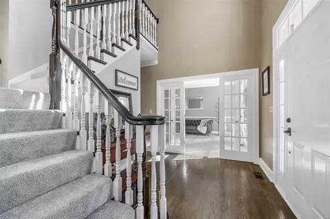 Entry Way - 414 Bluff Meadow Ct, Ellisville, MO 63021 photo 2 of 4