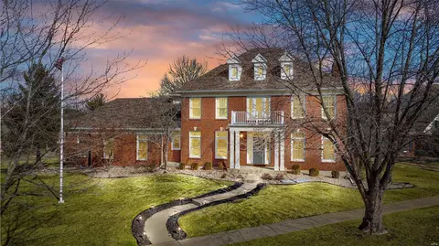 414 Bluff Meadow Ct, Ellisville, MO 63021