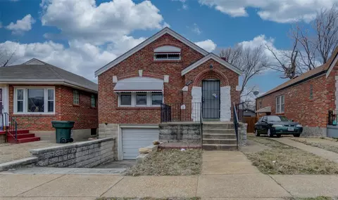 4223 Dressell Ave, Saint Louis, MO 63120