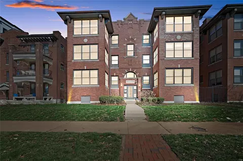 5625 Pershing Ave #23, Saint Louis, MO 63112