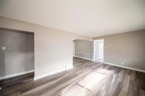 Bedroom - 10149 Coburg Lands Dr, Saint Louis, MO 63137 photo 1 of 1