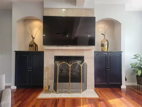 Living - 7 Char Bea Ln, Olivette, MO 63132 photo 7 of 7
