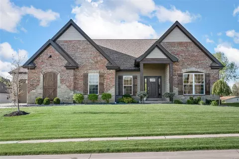206 Corona Way, Wentzville, MO 63385