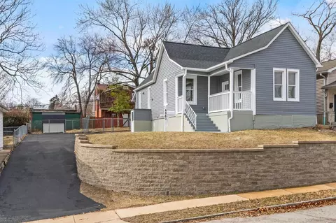 4840 Hamburg Ave, Saint Louis, MO 63123