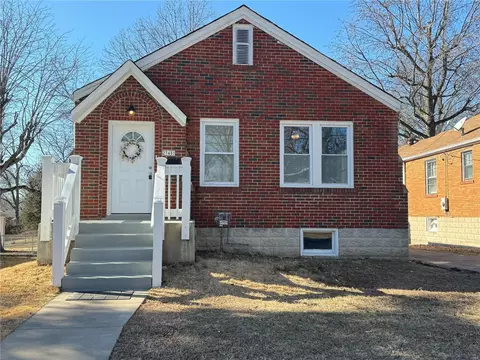 2345 S Milton Ave, Saint Louis, MO 63114