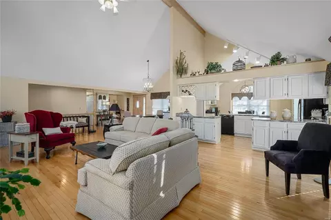 Living - 703 Carman Meadows Dr, Manchester, MO 63021 photo 5 of 7