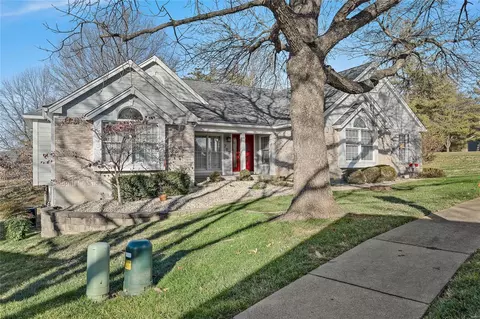 Exterior - 703 Carman Meadows Dr, Manchester, MO 63021 photo 4 of 13