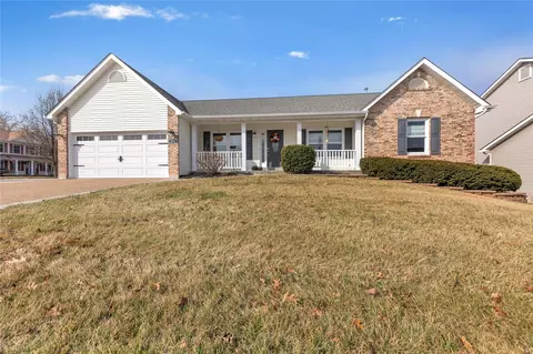 251 Green Summit Dr, Wentzville, MO 63385