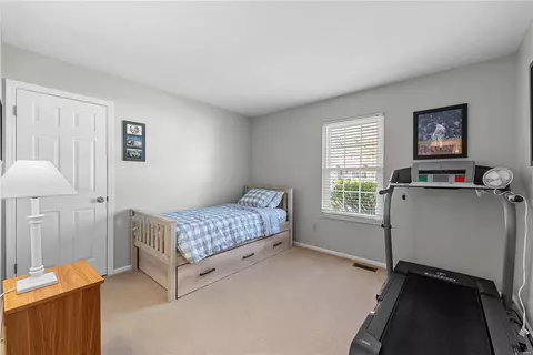 Bedroom - 471 Winter Park Dr, O'fallon, MO 63366 photo 2 of 3