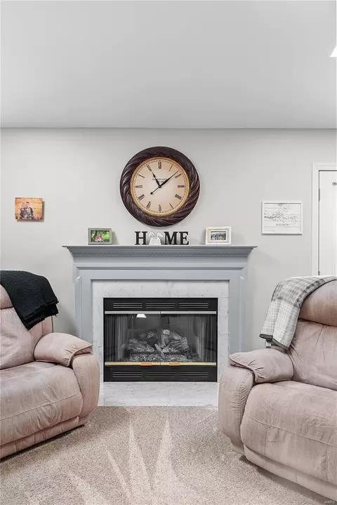 Living - 471 Winter Park Dr, O'fallon, MO 63366 photo 3 of 6