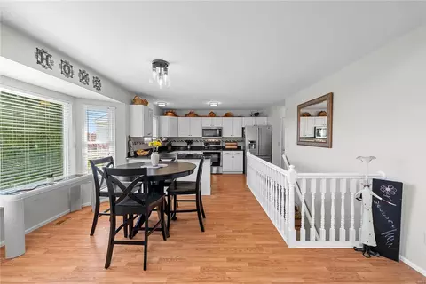 Dining - 471 Winter Park Dr, O'fallon, MO 63366 photo 6 of 7