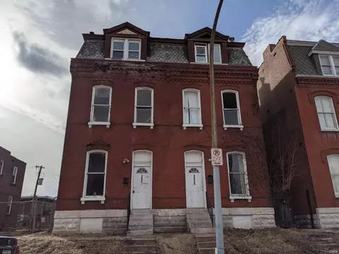 3927 N 21st St, Saint Louis, MO 63107