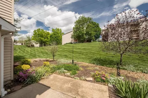 Exterior - 1302 Tahoe Valley Ct, Ballwin, MO 63021 photo 2 of 4