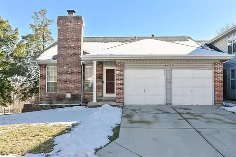 4402 Hillmont Ct, Saint Louis, MO 63128