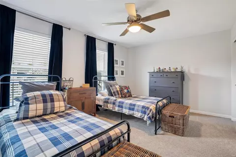 Bedroom - 914 Stone Spring Dr, Eureka, MO 63025 photo 5 of 5