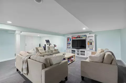 829 Renderer Dr, Warson Woods, MO 63122 photo 18