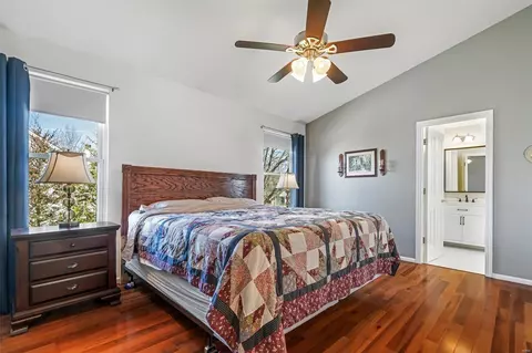 Bedroom - 101 Spangle Way Ct, O'fallon, MO 63366 photo 2 of 4