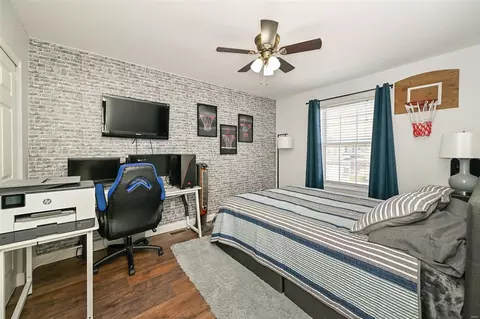 Bedroom - 250 Tyndale Dr, O'fallon, MO 63366 photo 1 of 4