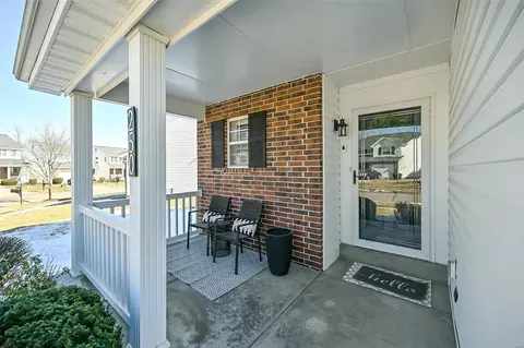 Exterior - 250 Tyndale Dr, O'fallon, MO 63366 photo 5 of 12