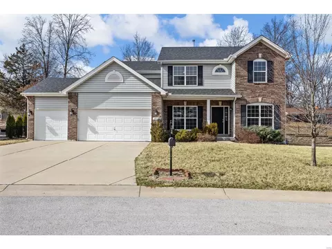 271 Church Hl, Manchester, MO 63011