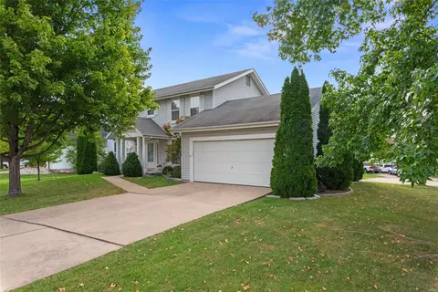 Exterior - 7314 The Cedars Dr, O'fallon, MO 63368 photo 6 of 7