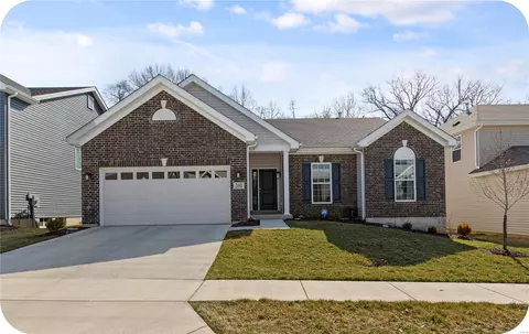 260 Arbors At Bridle Path, Ballwin, MO 63021