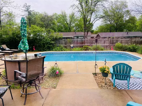 569 Lemonwood Dr, Ballwin, MO 63021 photo 18