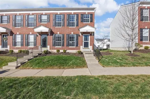 807 Brookmead Dr, O'fallon, MO 63366