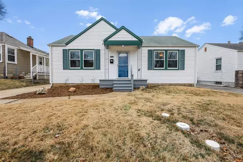 9460 Kathlyn Dr, Saint Louis, MO 63134