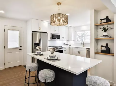 1528 Heirloom, Saint Louis, MO 63146