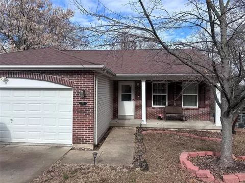 211 Ruggles Rd, Saint Louis, MO 63135 photo 1