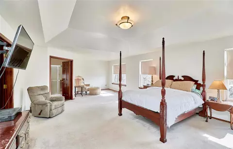 Bedroom - 1212 Arbor Trails Ct, Ballwin, MO 63021 photo 1 of 5