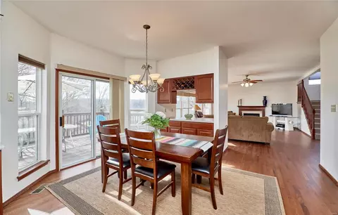 Dining - 1212 Arbor Trails Ct, Ballwin, MO 63021 photo 2 of 2