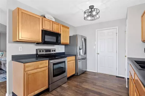 Kitchen - 612 Midland Dr, O'fallon, MO 63366 photo 1 of 3