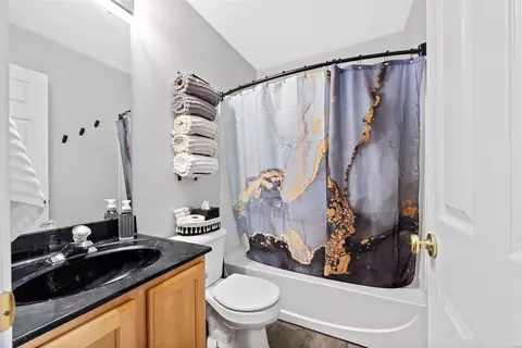 Bath - 612 Midland Dr, O'fallon, MO 63366 photo 1 of 3