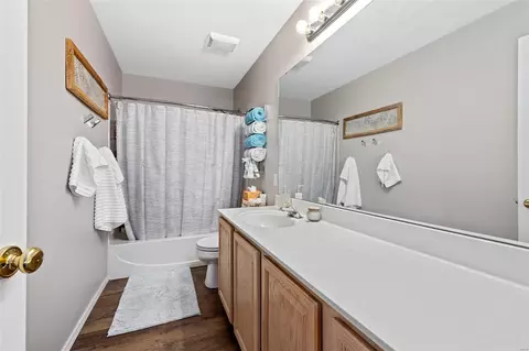 Bath - 612 Midland Dr, O'fallon, MO 63366 photo 2 of 3