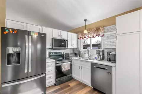 66 Jacqueline Cir, O'fallon, MO 63368 photo 7