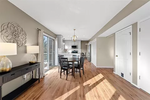 Dining - 7230 Cinnamon Teal Dr, O'fallon, MO 63368 photo 7 of 9